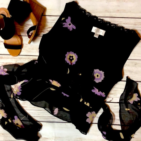 Floral Wrap Top Casual Corner Posey Blouse - Picture 7 of 7